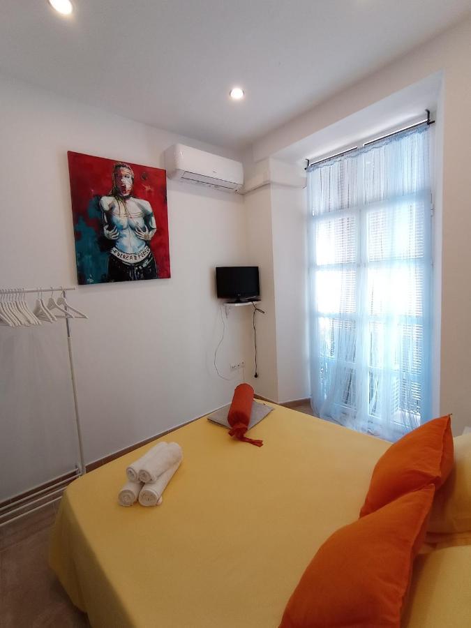 Apartamento Aza Малага Экстерьер фото